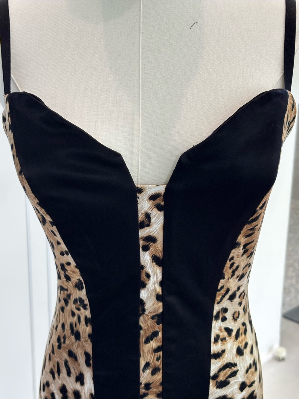 Strapless Leopard Print Bodycon Dress with Black Panels - Picture 4 of 5